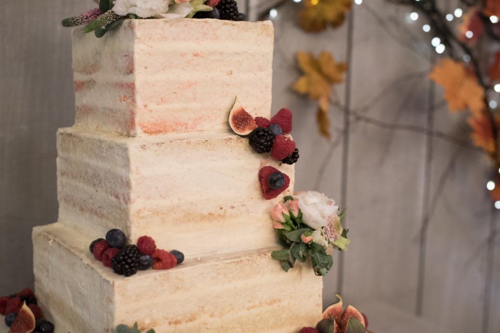 Ballymagarvey wedding-weddingcake