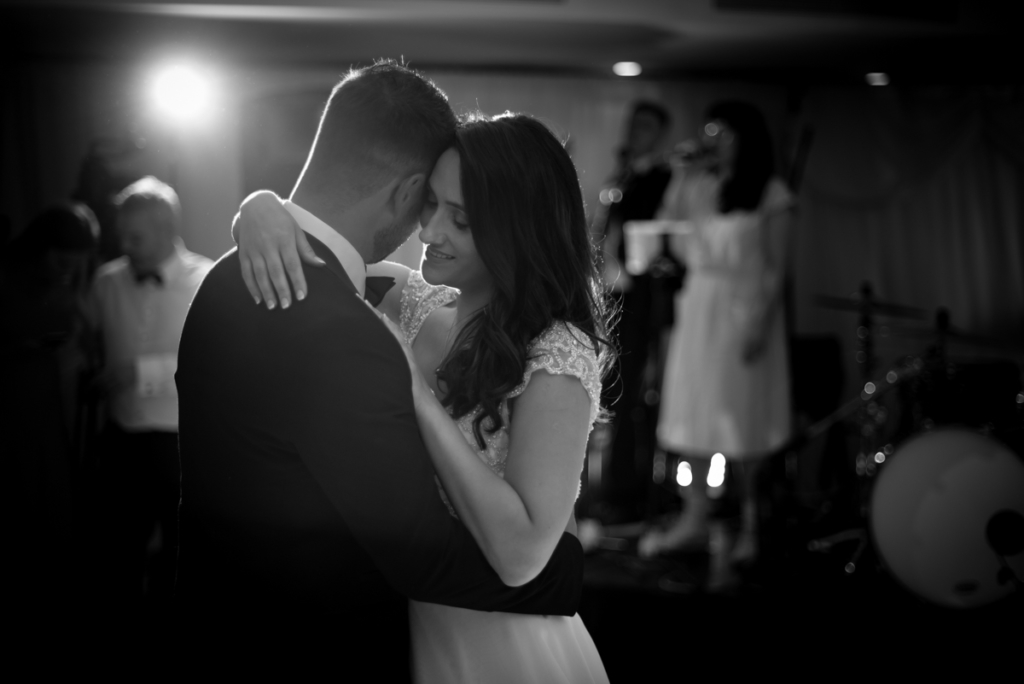 radisson blu wedding wedding first dance photo by wedding photographers the fennells